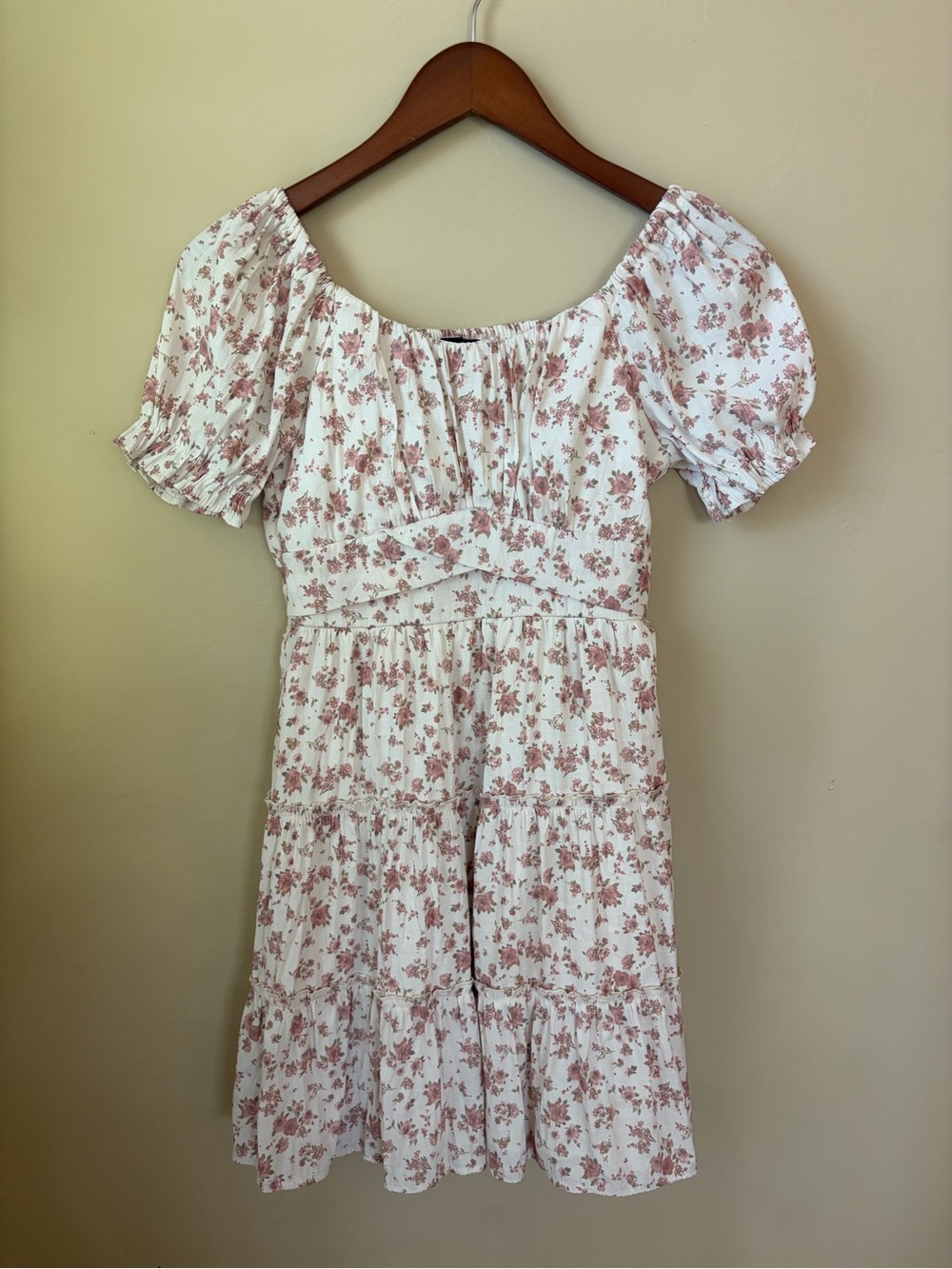 Trixxi Girl Floral Tiered Mini Dress Cottagecore size Large Feminine